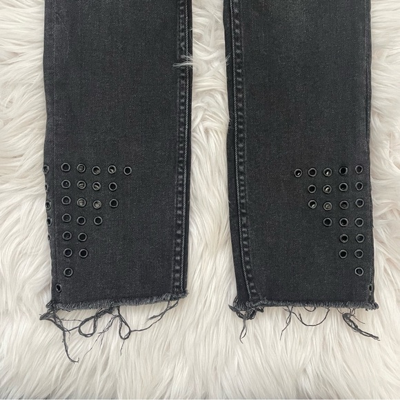 COPY - Zara | high rise distressed ankle raw hem rivetted jeans 2 - Picture 8 of 12